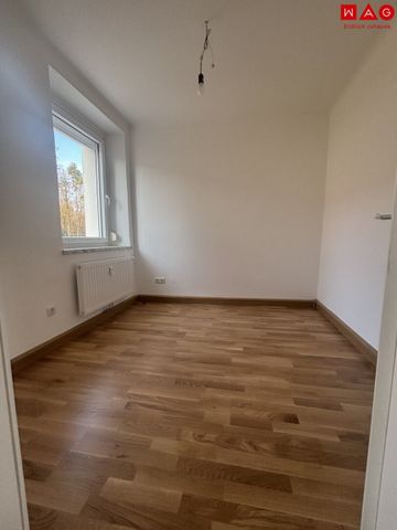 Einziehen und Wohlfühlen: neuwertig sanierte Traumwohnung in zentraler und dennoch ruhiger Lage! Genießen Sie das Leben in Steyr Münichholz in vollen Zügen! Ab sofort und provisionsfrei beziehbar! - Photo 2