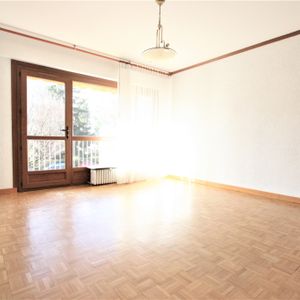 Location Appartement 4 pièces 87m² ANNECY LE VIEUX 74940 - Photo 2