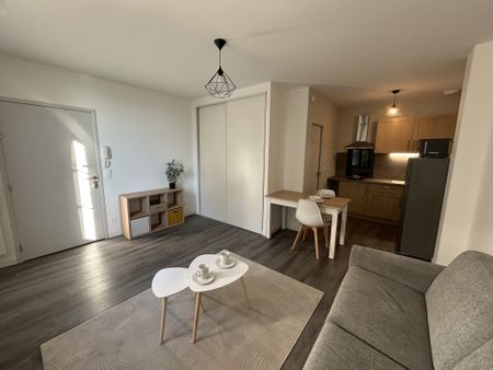 Location Appartement 1 pièce 25m² AGEN 47000 - Photo 4