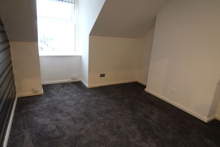 £850 PCM, One Bedroom Second Floor Flat in Penarth Road, Grangetown, Cardiff, CF11 6FR - Photo 3