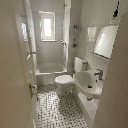 ZU SOFORT 2-Zimmer-Wohnung in Kiel - Photo 3