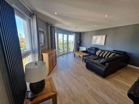 Shaw Crescent, Aberdeen, AB25 - Photo 3