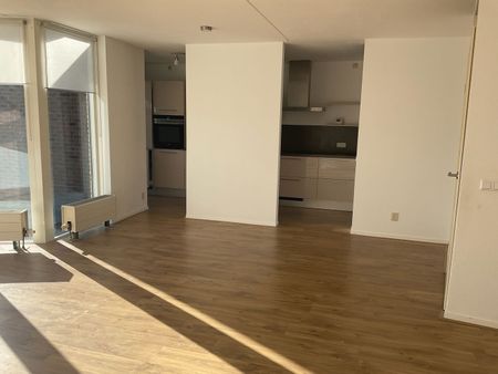 Valetaweg 60, Danswijk Noordwest, 1326MD, Almere - Photo 2