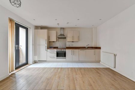 1 bedroom flat to rent - Photo 5