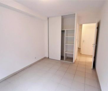 location Appartement T3 DE 66.17m² À MEZE - Photo 6