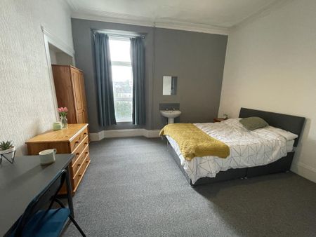 10 bedroom house share to rent - Photo 5
