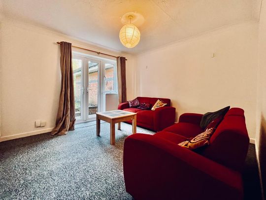 3 bedroom townhouse to rent - Photo 1