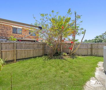 3 Bedroom Townhouse in desirable "MELALEUCA COURT" Complex - Photo 1