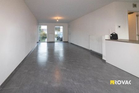 Halfopen nieuwbouwwoning met carport en tuin - Photo 5