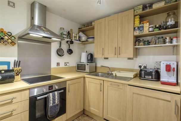 Mill Road, Gateshead, NE8 - Photo 1