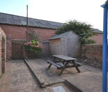 8 Danes Road, EX4 4LS (x5) - Photo 3