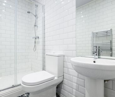 3 bedroom apartment to rent - Photo 6