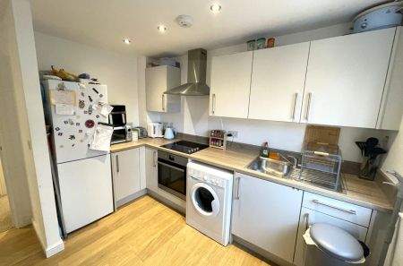 Imperial House, George Street, Enderby, Leicester, LE19 - Photo 4