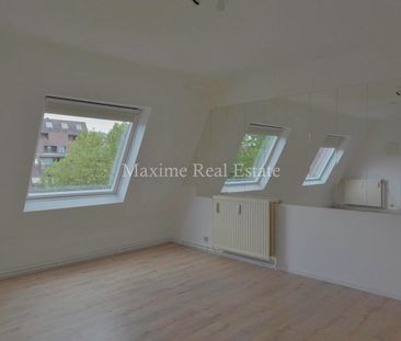 Studio te huur in Woluwe-Saint-Pierre - Photo 1