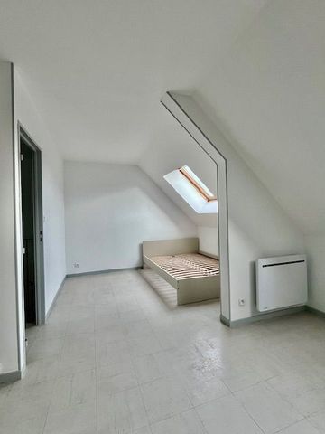 Location Appartement 4 pièces 92m² TROYES 10000 - Photo 3