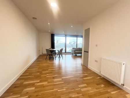 2 bedroom flat to rent - Photo 3