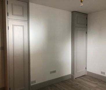 2 Bed Flat, Belmont, BN1 - Photo 4