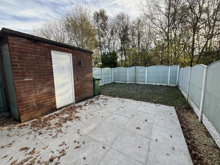 3 bedroom terraced house to rent - Photo 5