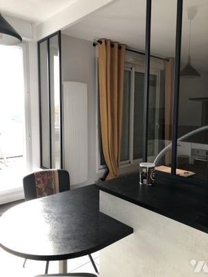 A LOUER VERTOU CENTRE MAGNIFIQUE APPARTEMENT T5 - GARAGE DOUBLE ET PARKING EXTERIEUR - Photo 1