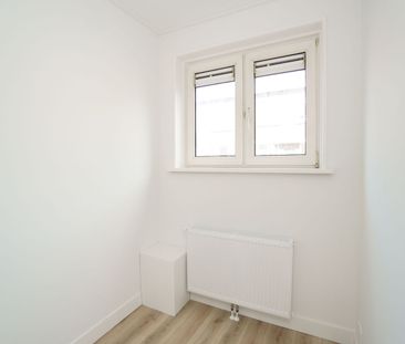 Surinamestraat 100, Laan van Nieuw-Guinea, Spinozaweg e.o., 3531KN,... - Photo 1