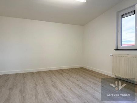 Appartement te huur - Foto 2