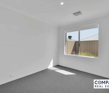 Stunning New 4-Bedroom Home for Rent – 6 Tanaga Way, Haynes, WA - Photo 2