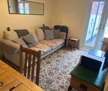 Room in a Shared House, Warwards Lane, B29 - Photo 4