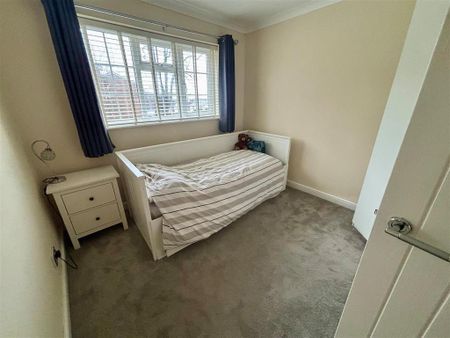 2 bedroom maisonette to rent - Photo 3