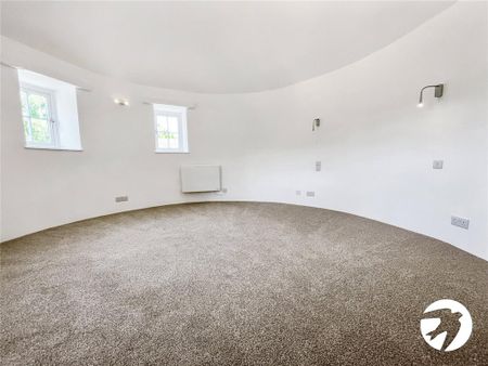 3 bedroom detached house to rent - Photo 3