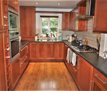 Lewis Crescent, Exeter - Photo 5
