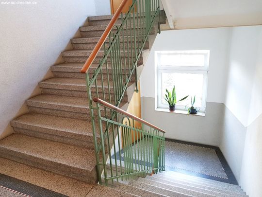 Helle 3-Raum-Wohnung in einem sanierten Gründerzeithaus in Zentrumsnähe von Chemnitz - Photo 1