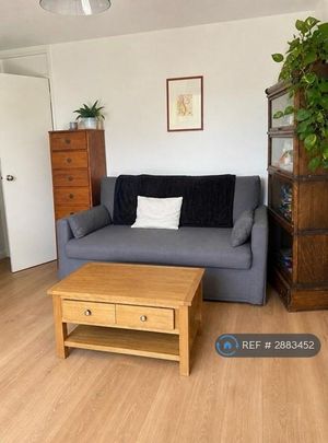2 bedroom maisonette to rent - Photo 1