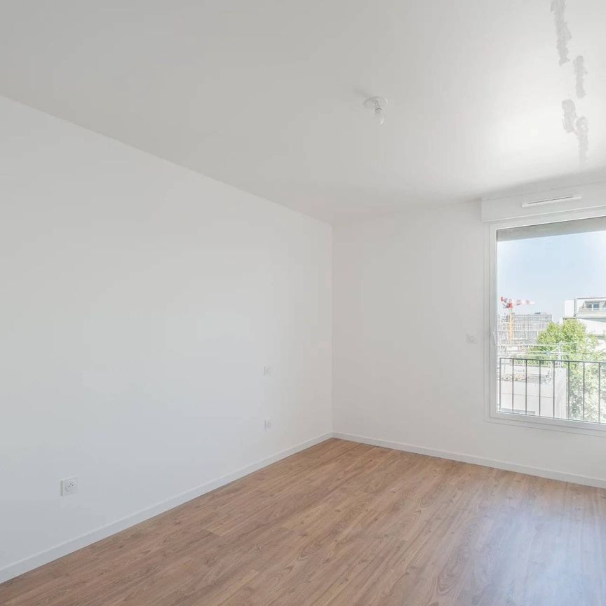 Rental Apartment Bordeaux Saint-Jean - Photo 1