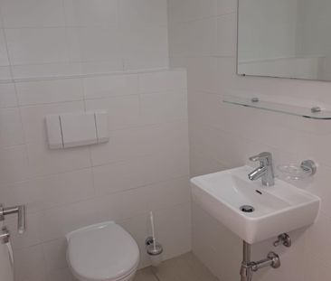 Chambre meublée au coeur de la vieille-ville avec local indépendant - Photo 1