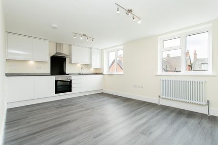 1 bedroom flat to rent - Photo 2