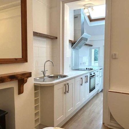 Barnardo Road, St Leonards, Exeter, EX2 - Photo 3