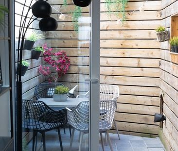 HIPPE WONING TE HUUR AAN HET ASTRIDPARK IN KORTRIJK - Foto 1