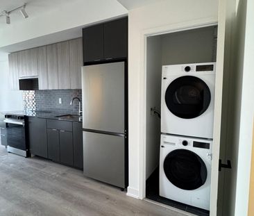 For Lease - 2075 Lakeshore Road Unit# 610, Burlington, Ontario - Photo 3