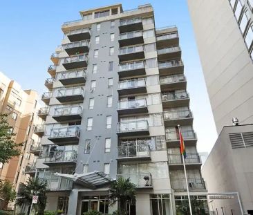 Somerset | 1033 Haro Street, Vancouver - Photo 1