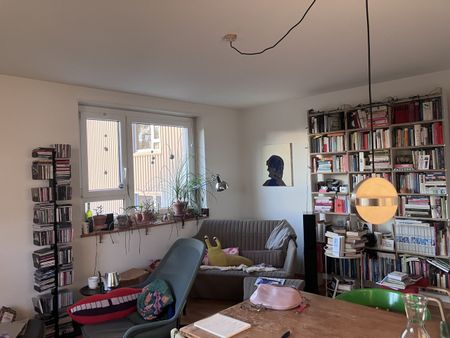 3 ROOM APARTMENT IN ZURICH - KREIS 9 ALBISRIEDEN, FURNISHED, TEMPORARY - Photo 2