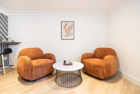 Studio to rent - Photo 3