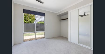 Swimming Pool & Powered Shed! - Photo 3