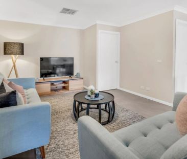 Light, Space, and Style in Perfect Harmony - Photo 1