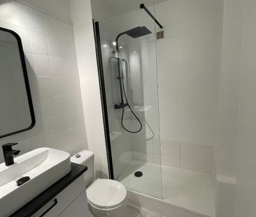 Location Appartement 1 pièce 30m² - Photo 6