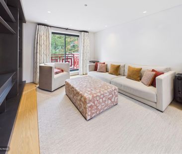 4 bedroom townhouse to rent - Photo 3