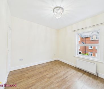 2 bedroom terraced house to rent - Photo 1