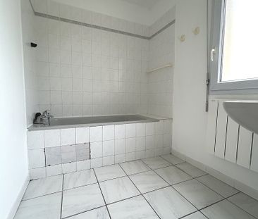 Location Appartement 1 pièce 33m² - Photo 3