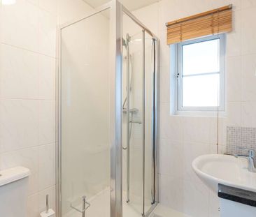 Thames View, Abingdon, Oxfordshire, OX14 - Photo 5