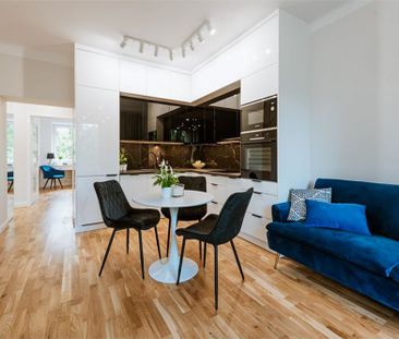 Condo/Apartment - For Rent/Lease - Warszawa, Poland - Zdjęcie 2