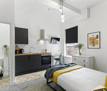 Studio to rent - Photo 1